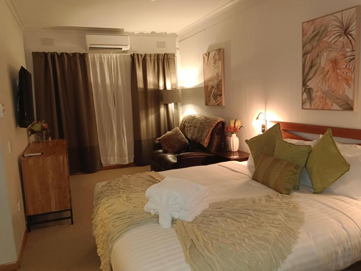 Buffalo Motel And Country Retreat Porepunkah Exterior foto